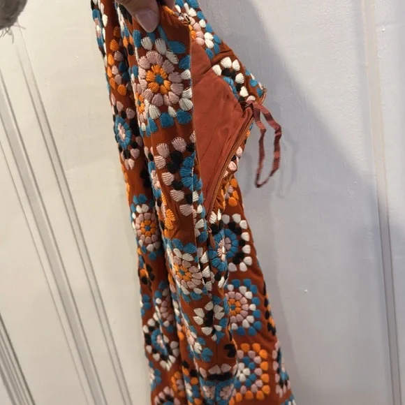 Anthropologie, US Size 6, patterned skirt - Picture 3 of 4